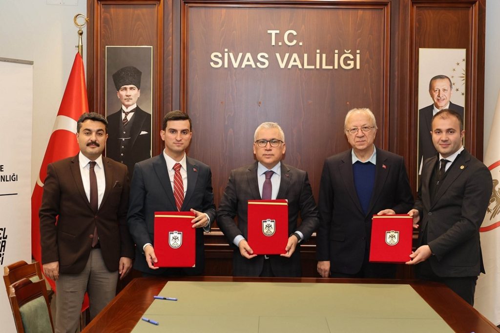 755 Yıllık Buruciye Medresesi İçin Tarihi Adım: Kapsamlı Restorasyon Projesi Başlatıldı AW618791 04 | Gündem Sivas™ Haber