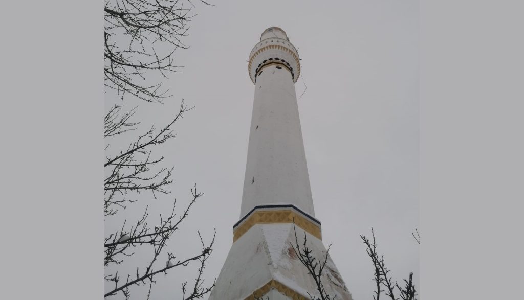 Sivas Pınarca’da Şiddetli Rüzgâr Minare Külahını Uçurdu: Olası Facia Son Anda Önledi AW619488 03 | Gündem Sivas™ Haber