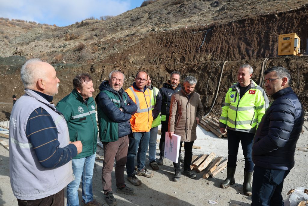 Sivas’ta Su Krizine Akıllı Çözüm: Kaynaktan Musluğa Yönetimle 6 Milyon Metreküp Tasarruf Hedefi AW620138 04 | Gündem Sivas™ Haber