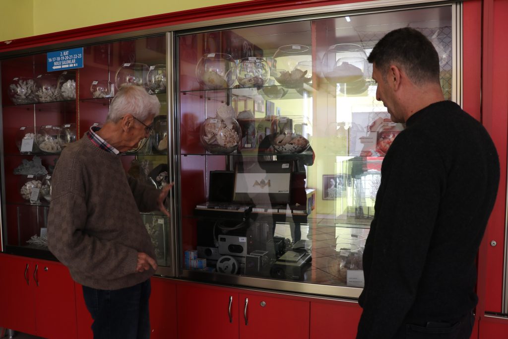 Bir Yumurtayla Başlayan Merak, Bir Okulu Müzeye Dönüştürdü: Sivas’ta Biyolojiye İlham Veren Eğitim Mirası AW621523 07 | Gündem Sivas™ Haber