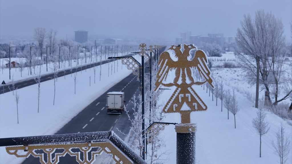 Sivas’ta Sibirya Soğuğu Etkisi: Termometreler Eksi 22’yi Gördü, Kızılırmak Kısmen Dondu AW622784 01 | Gündem Sivas™ Haber