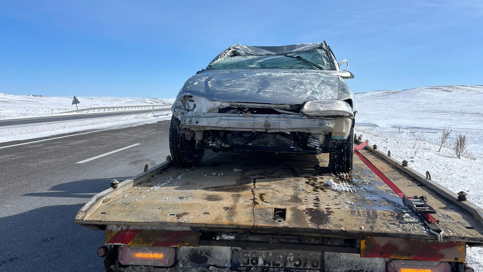 Sivas Kangal’da Feci Kaza: Takla Atan Otomobilde 4 Kişi Yaralandı