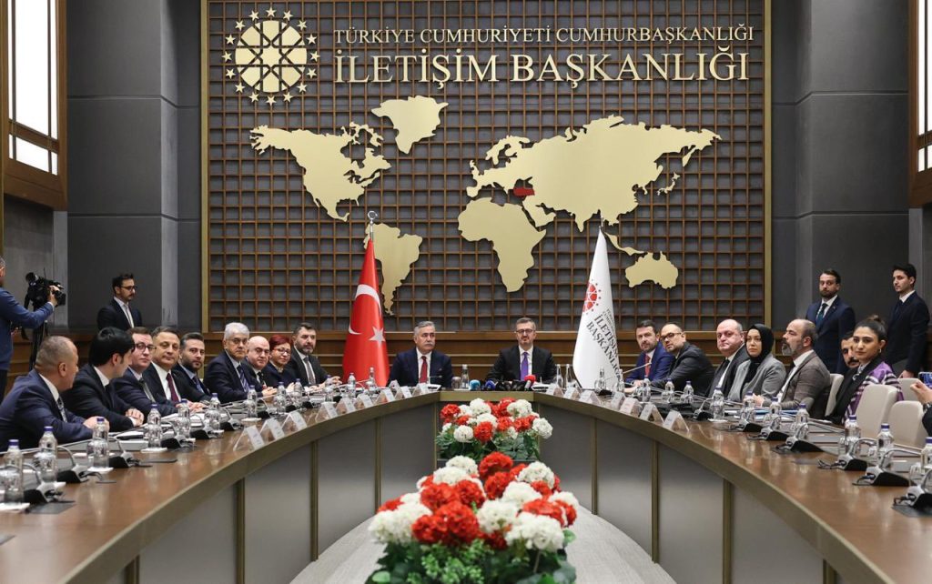 Basın Kuruluşlarına 7,5 Milyar TL’lik KGF Destekli Krediye TİMBİR’den Teşekkür Mesajı G qlPrGWcAAAiPe | Gündem Sivas™ Haber