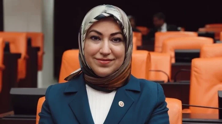 Rukiye Toy’dan 10 Ocak Mesajı: “Basın, Demokrasimizin Vazgeçilmez Temel Gücüdür” Milletvekili Rukiye Toy 1 edited | Gündem Sivas™ Haber