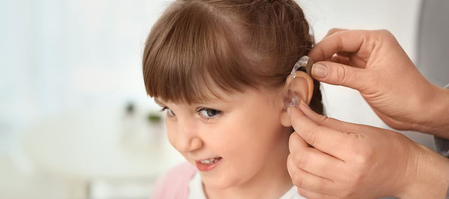 Kulaklık Sessiz Tehlike: Sivas’ta Uzmandan Çocuklar ve Gençler İçin İşitme Kaybı Uyarısı Kulaklık Sessiz Tehlike: Sivas’ta Uzmandan Çocuklar ve Gençler İçin İşitme Kaybı Uyarısı