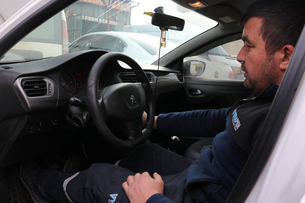 Soğuk Havada Aracı Böyle Çalıştıranlar Yandı: Uzman Uyardı, Masraf 50 Bin Lirayı Aşıyor AW632939 05 | Gündem Sivas™ Haber