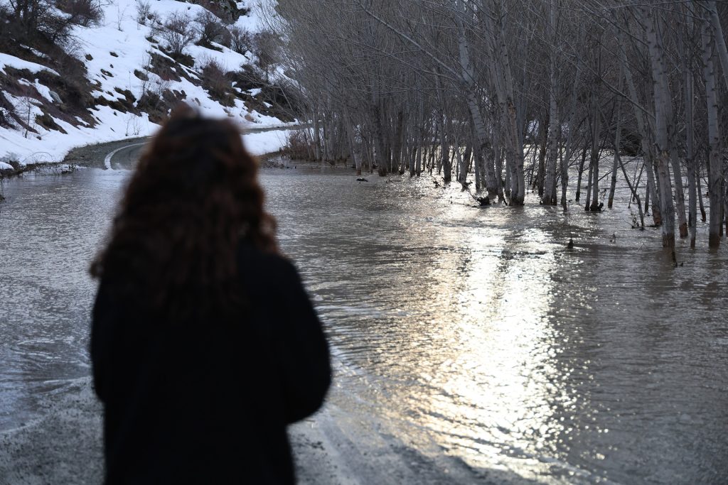 Sivas’ta Karlar Eriyor, Irmaklar Taşıyor: Yıldız Irmağı’nda Taşkın Alarmı AW634424 03 | Gündem Sivas™ Haber