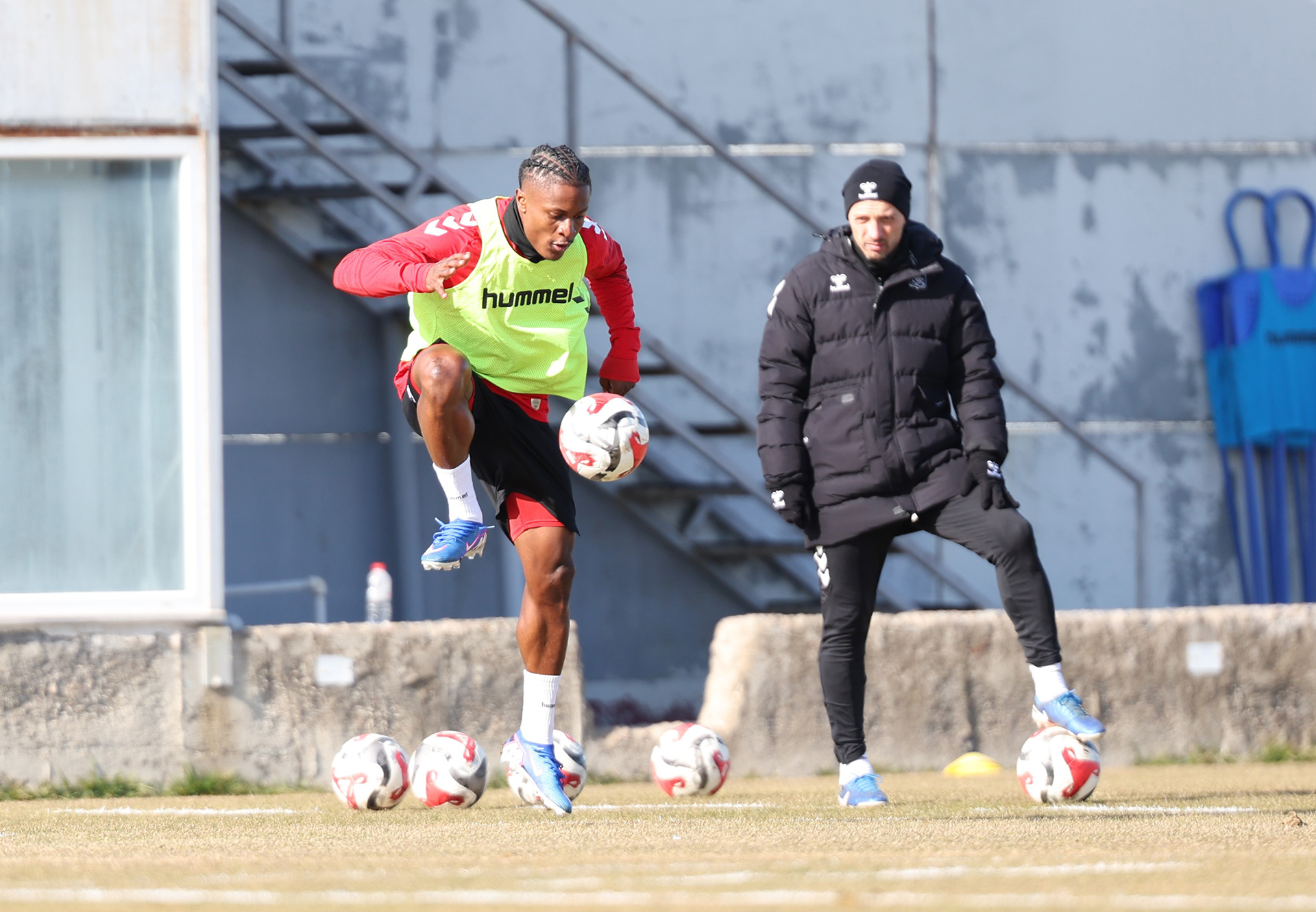 Özbelsan Sivasspor’da Sarıyer Mesaisi: Yiğidolar Deplasman Öncesi Tempoyu Yükseltti