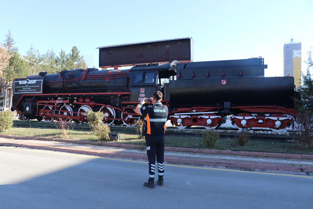 Raylarda Yazılan Bir Destan: Türkiye’nin İlk Yerli Lokomotifi Bozkurt Sivas’ta Zamana Meydan Okuyor AW638539 06 | Gündem Sivas™ Haber