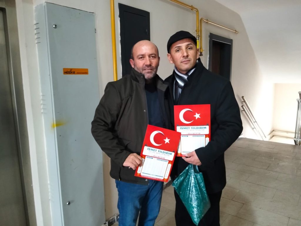 Sivas’ta Ay-Yıldızlı İmsakiye Seferberliği: Tuzlugöl Mahallesi’nde Ramazan Öncesi Anlamlı Adım AW639466 04 | Gündem Sivas™ Haber