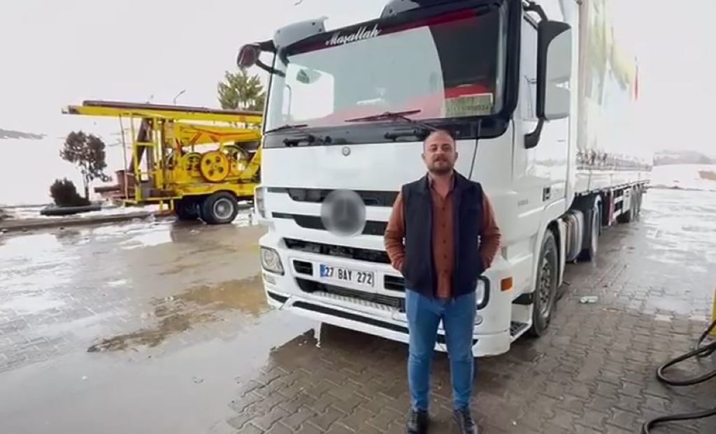 Sivas’ta Duyarlılık Örneği: Yaralı Vaşağı Fark Eden Tır Şoförü Seferini Durdurdu AW640011 04 | Gündem Sivas™ Haber