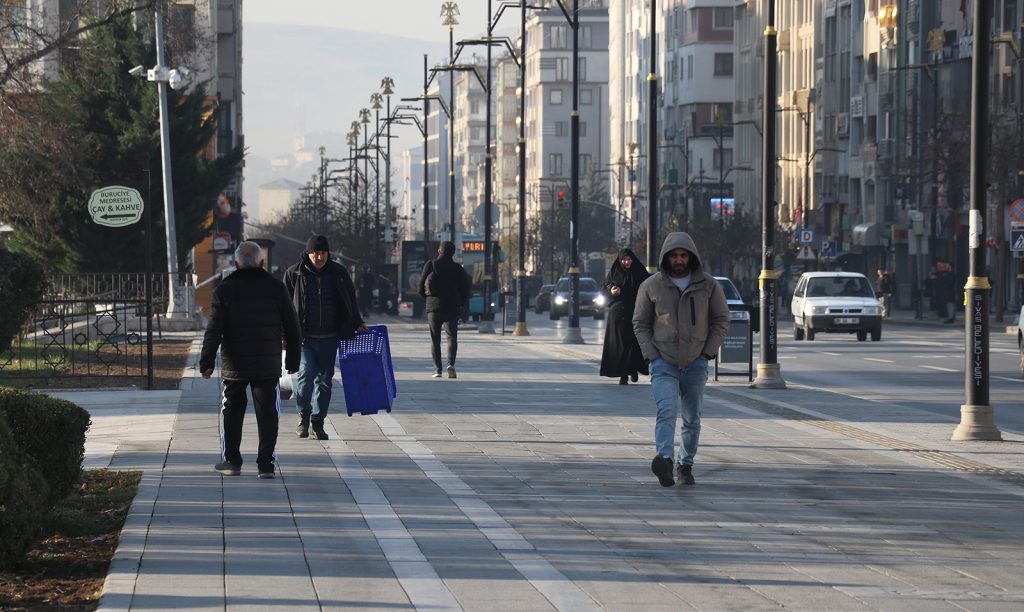 Kalp Hastalarına Kritik Uyarı: “Yüksek Gerilimli Maçları Stadyumda İzlemeyin” AW641031 02 | Gündem Sivas™ Haber