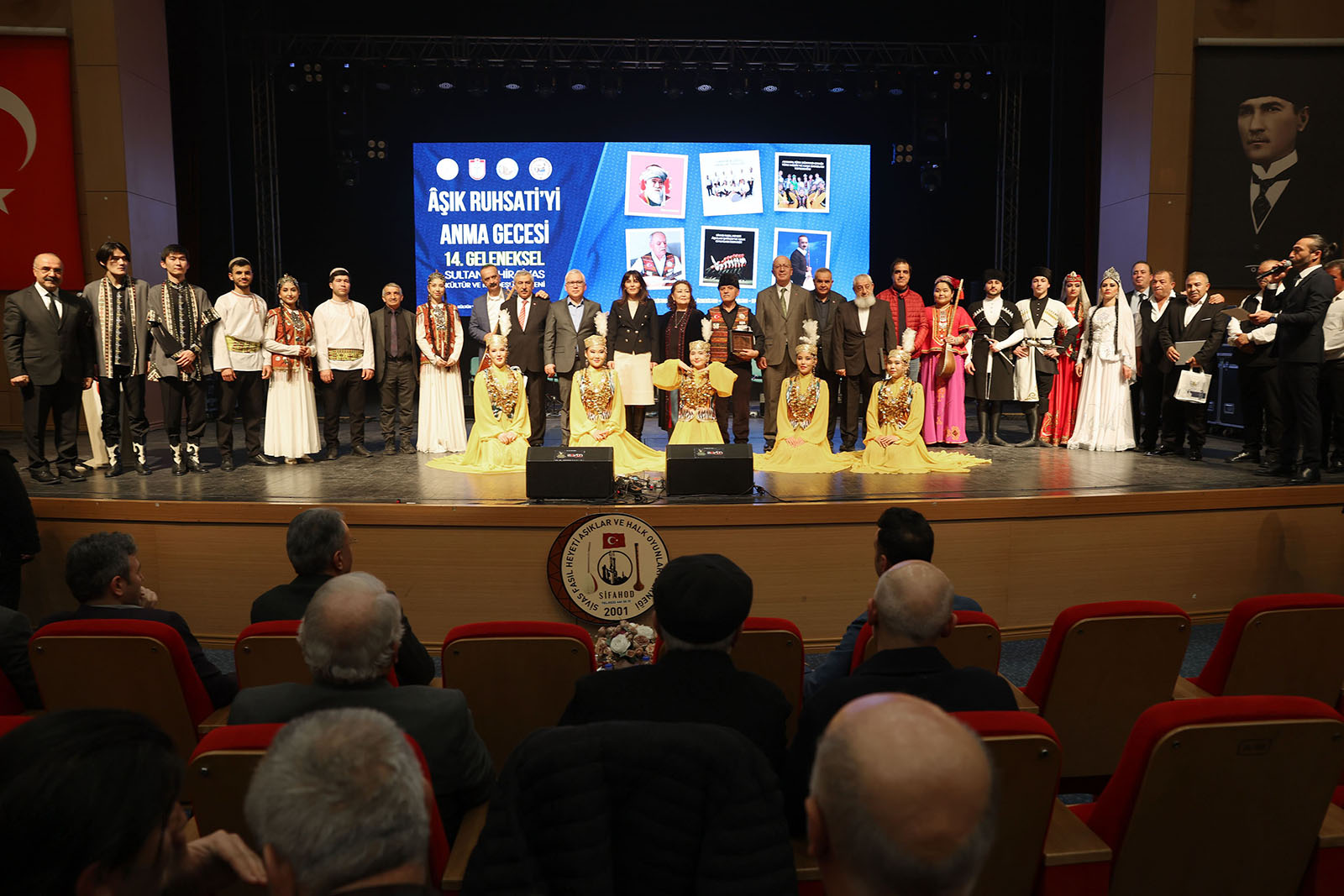 Sivas’ta Âşık Ruhsatî’ye Vefa: 115. Yılında Kültür ve Kardeşlik Şöleniyle Anıldı