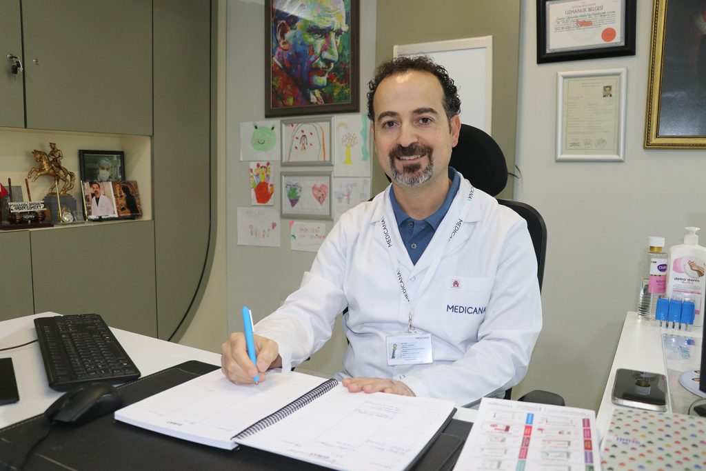 Ramazan’da Gebelikte Oruç Riskli mi? Uzmanından Kritik Uyarı: İlk ve Son 3 Ayda Dikkat! AW645923 02 | Gündem Sivas™ Haber