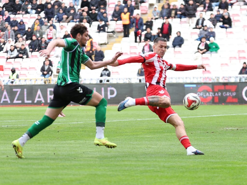 Mustafa Dalcı’dan Sivasspor Mağlubiyeti Sonrası Net Mesaj: “Sakaryaspor Ligde Kalacak” AW648186 04 1 | Gündem Sivas™ Haber