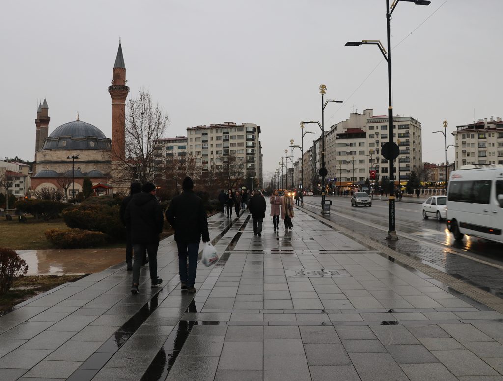 Ramazan’da Bilinçli Oruç Sindirimi Rahatlatıyor: Uzmandan “Mideyi Dinlendirin” Uyarısı AW649441 02 | Gündem Sivas™ Haber