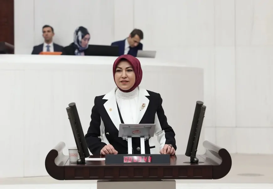 Rukiye Toy’dan Bakan Yusuf Tekin’e Net Destek: “Türkiye Eski Türkiye Değil” Ak Parti Milletvekili Rukiye Toy | Gündem Sivas™ Haber