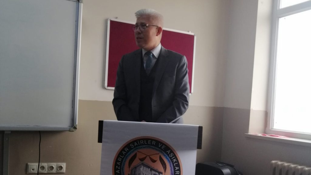 Sivas’ta Gençler Âşıklık Geleneğiyle Buluştu: Halil Rıfat Paşa Anadolu Lisesi’nde Şiir ve Müzik Programı Yoğun İlgi Gördü SIYSAD 7 | Gündem Sivas™ Haber