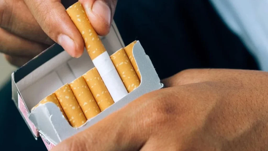 Philip Morris Sigara Fiyatlarına Dev Zam: En Ucuz Sigara 105 TL’ye Yükseldi Philip Morris Sigara Fiyatlarına Dev Zam: En Ucuz Sigara 105 TL’ye Yükseldi