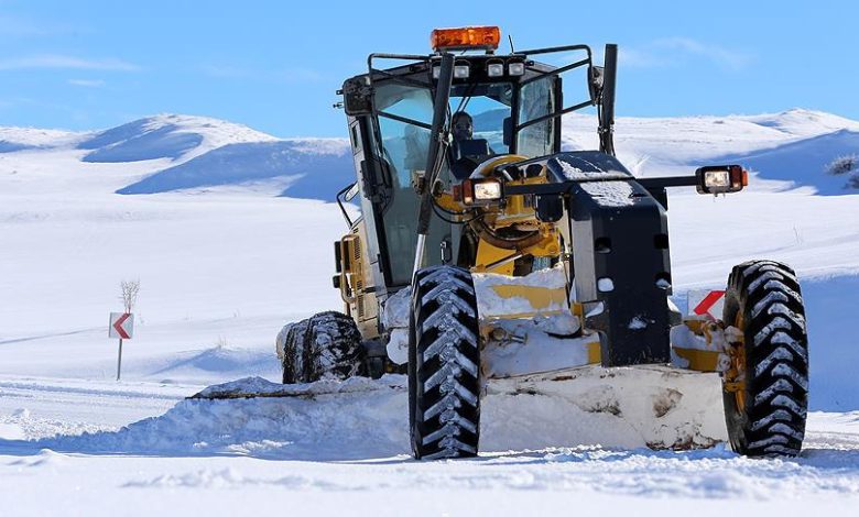 Sivas’ta Kar ve Tipi Alarmı: Kapalı Köy Yolu Sayısı 597’den 396’ya Düştü, Ekipler Seferber Oldu Sivas karla mucadele | Gündem Sivas™ Haber