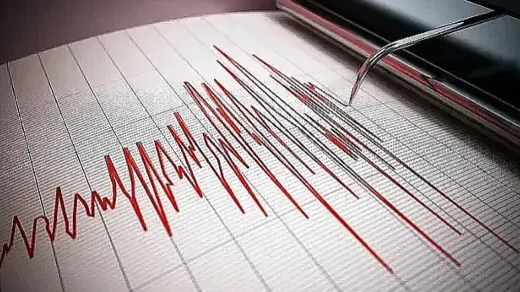 Erzincan’daki 4,9’luk Deprem Sivas’ta da Hissedildi: Vatandaşlarda Kısa Süreli Tedirginlik Erzincan’daki 4,9’luk Deprem Sivas’ta da Hissedildi: Vatandaşlarda Kısa Süreli Tedirginlik