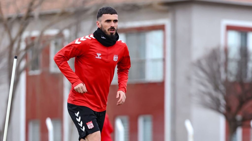 Özbelsan Sivasspor, Ankara Keçiörengücü Maçı İçin Sahaya İndi: Yiğidolar 29. Hafta Hazırlıklarına Başladı AW654028 03 1 | Gündem Sivas™ Haber