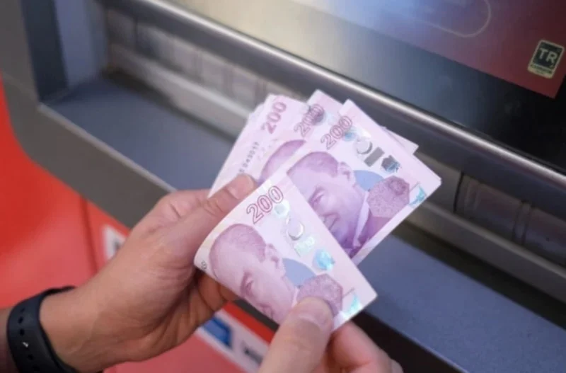 Emekli Bayram İkramiyesine Zam Var mı? Abdullah Güler’den 150 Milyar TL’lik Açıklama Abdullah Guler | Gündem Sivas™ Haber