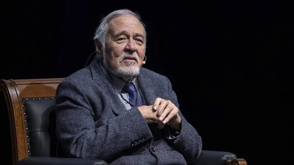 Tarihçi Prof. Dr. İlber Ortaylı Hayatını Kaybetti: Türk Tarihçiliğinin Usta İsmi 79 Yaşında Vefat Etti Tarihçi Prof. Dr. İlber Ortaylı Hayatını Kaybetti: Türk Tarihçiliğinin Usta İsmi 79 Yaşında Vefat Etti